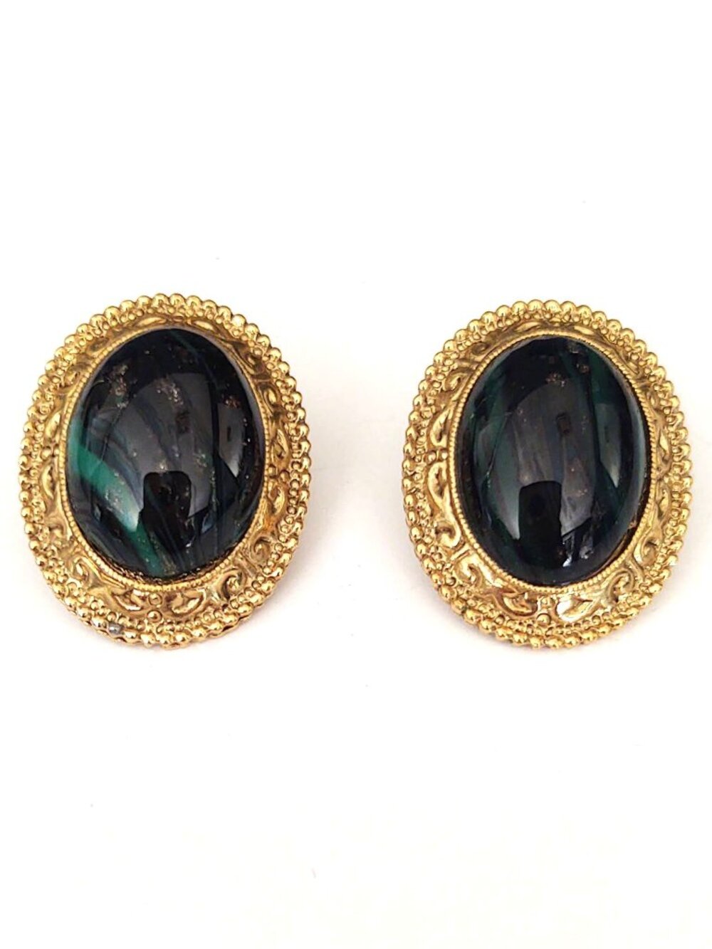 Green, black and gold speckle bead and gold earrings